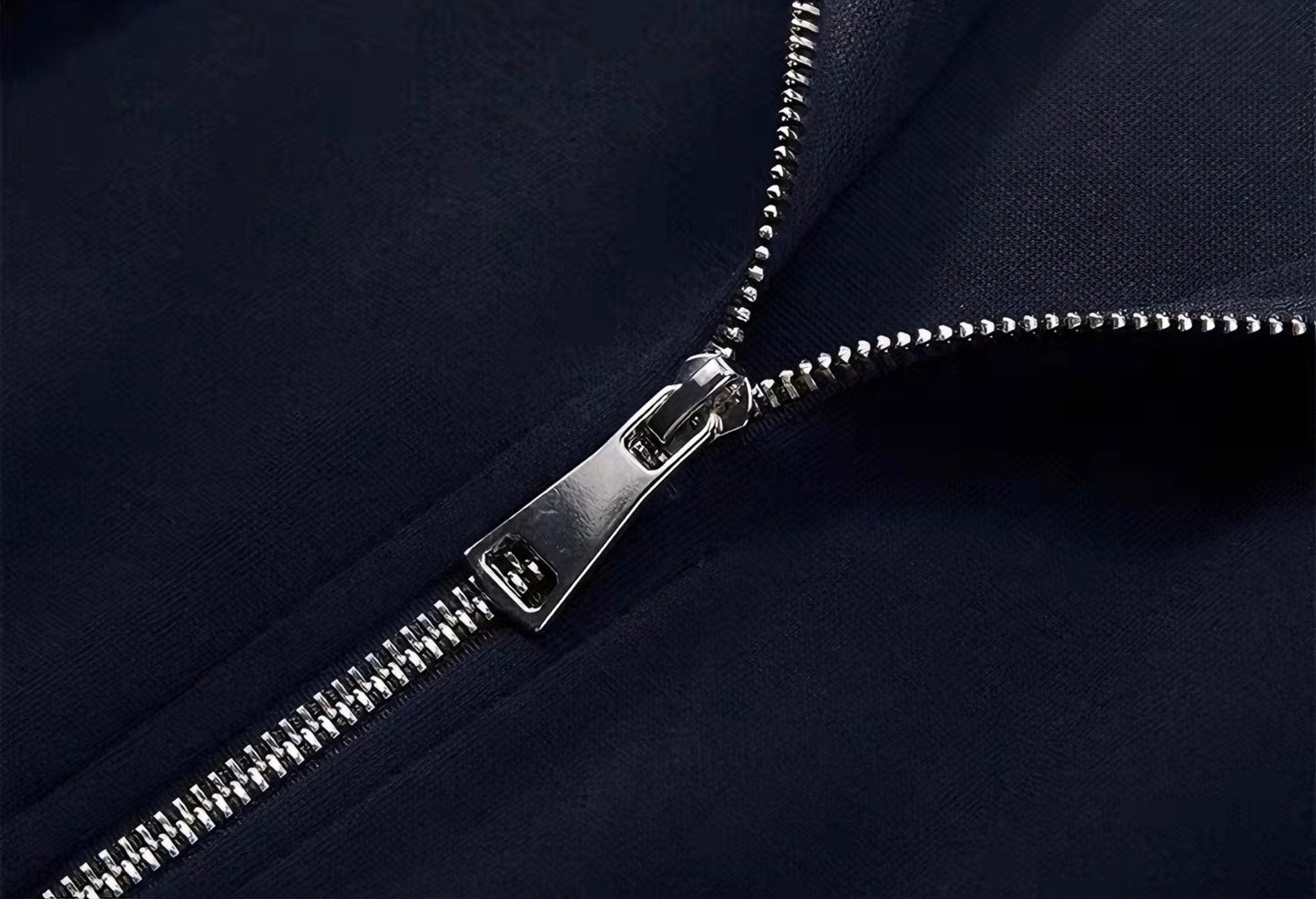 三本ライン ジップアップ フーディ / Striped Zip-Up Hoodie Jacket