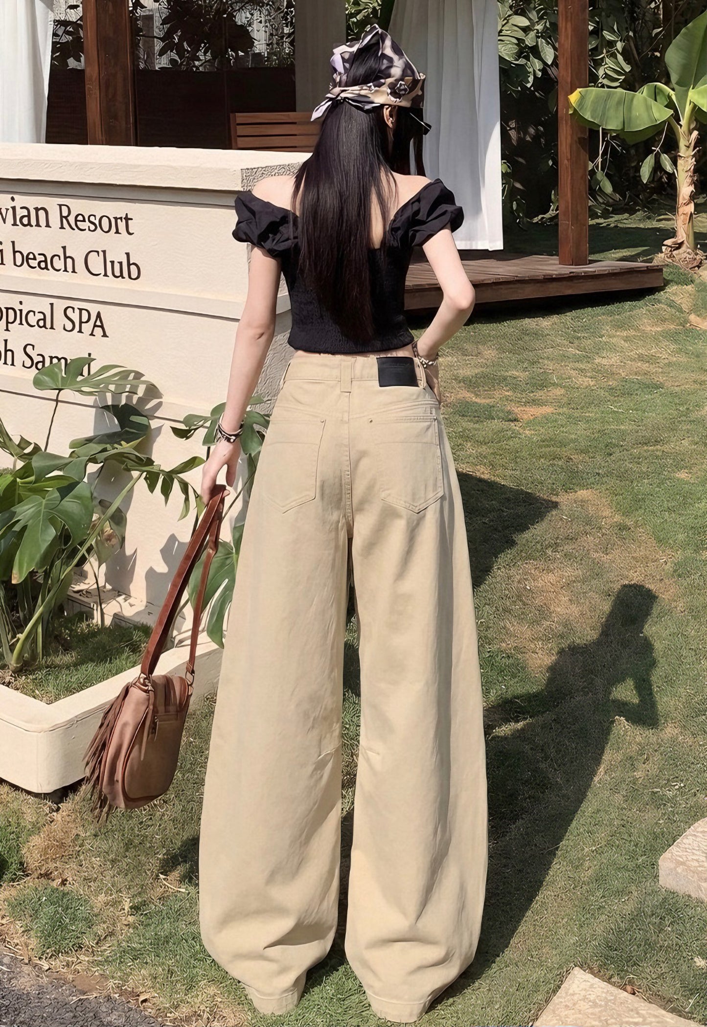 カーブシルエット ワイドトラウザー / Curve Wide Trousers