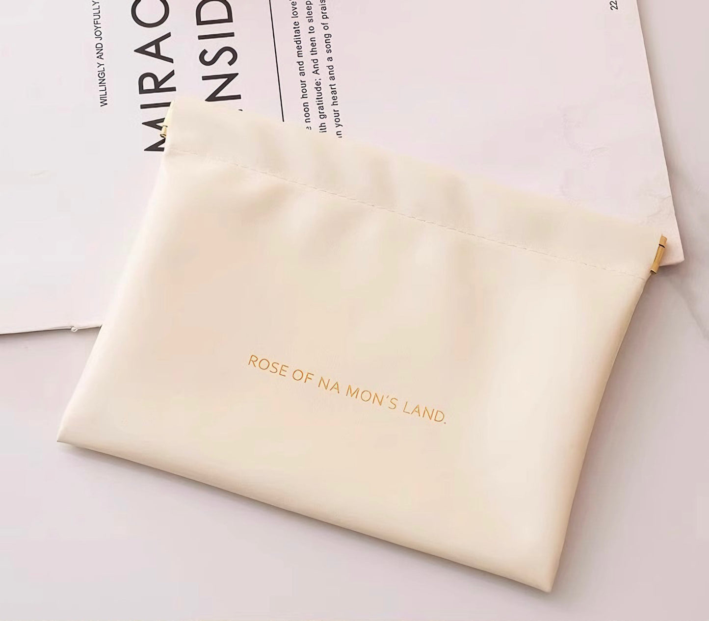 弾片式 自動閉合 PUミニポーチ / Spring Clasp PU Mini Pouch