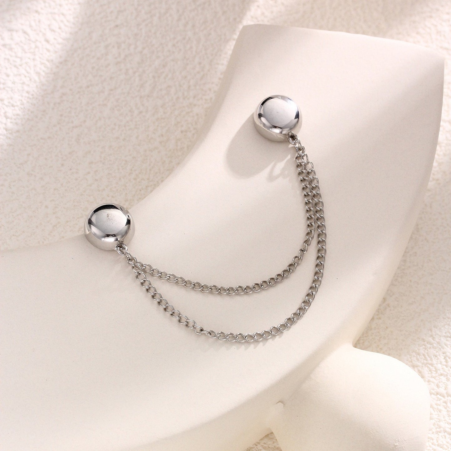 マグネット裾どめクリップ 防走光固定具 / Magnetic Hem Clip