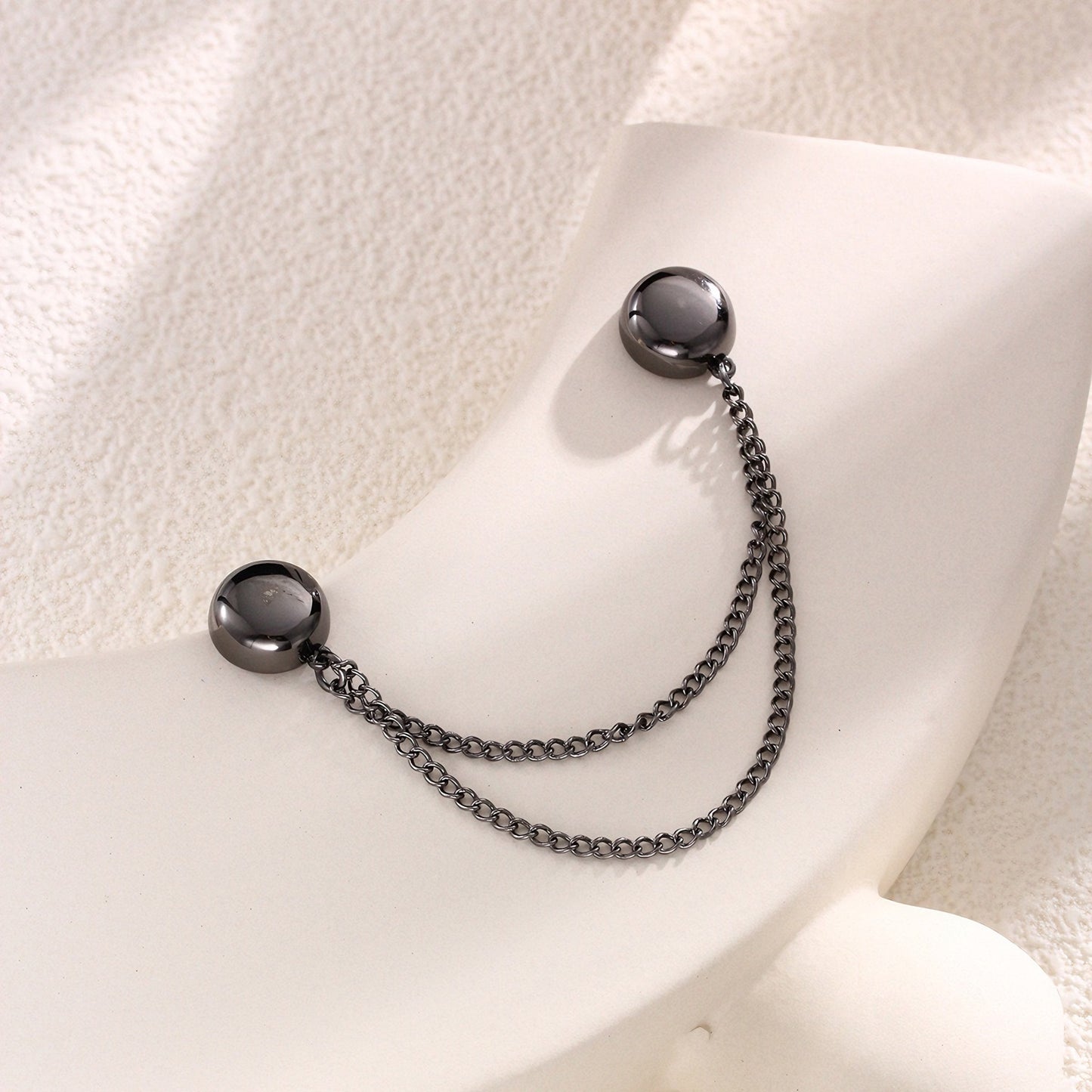 マグネット裾どめクリップ 防走光固定具 / Magnetic Hem Clip